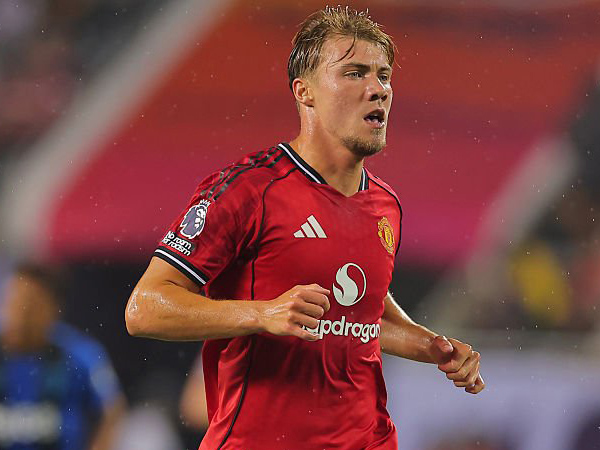 Manchester United Siap Lepas Rasmus Hojlund dengan Harga Segini